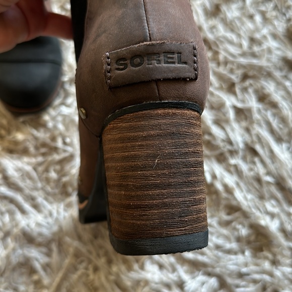 Brown and Black Sorel Addington Chelsea Bootie - Picture 4 of 5
